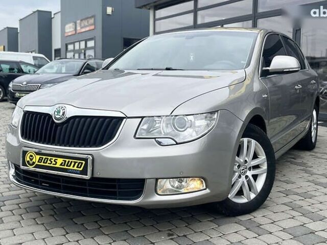 Шкода Суперб, объемом двигателя 2 л и пробегом 269 тыс. км за 10700 $, фото 2 на Automoto.ua