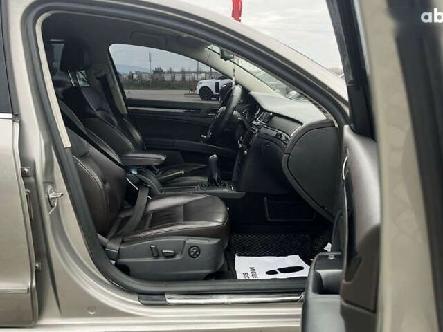 Шкода Суперб, объемом двигателя 2 л и пробегом 269 тыс. км за 10700 $, фото 22 на Automoto.ua