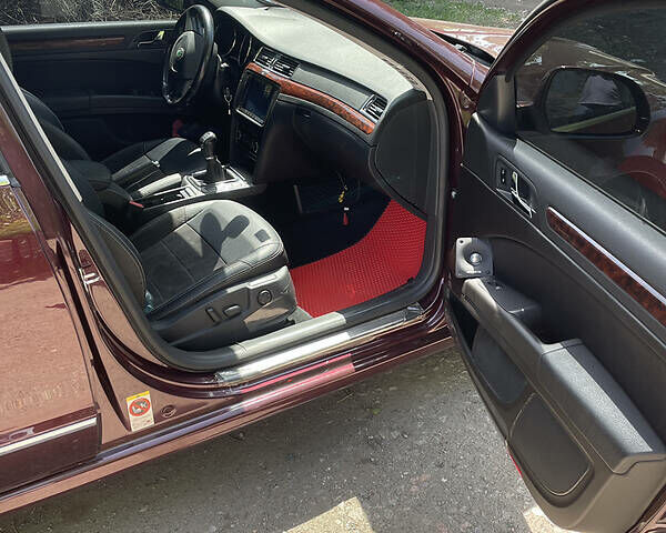 Шкода Суперб, объемом двигателя 1.8 л и пробегом 95 тыс. км за 11500 $, фото 6 на Automoto.ua