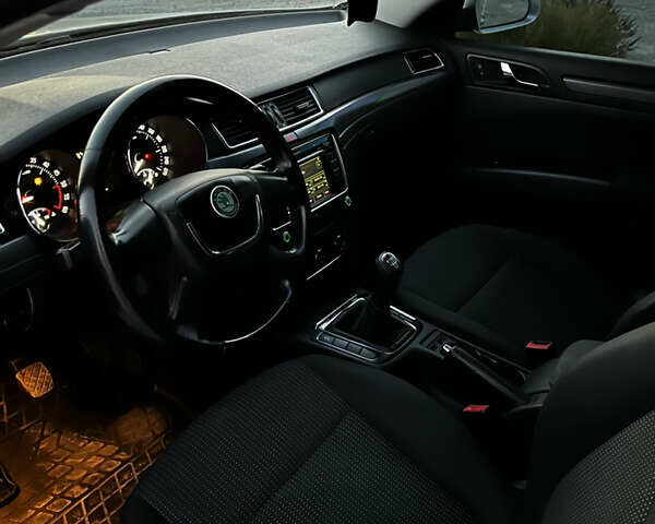 Шкода Суперб, об'ємом двигуна 1.6 л та пробігом 182 тис. км за 8400 $, фото 11 на Automoto.ua