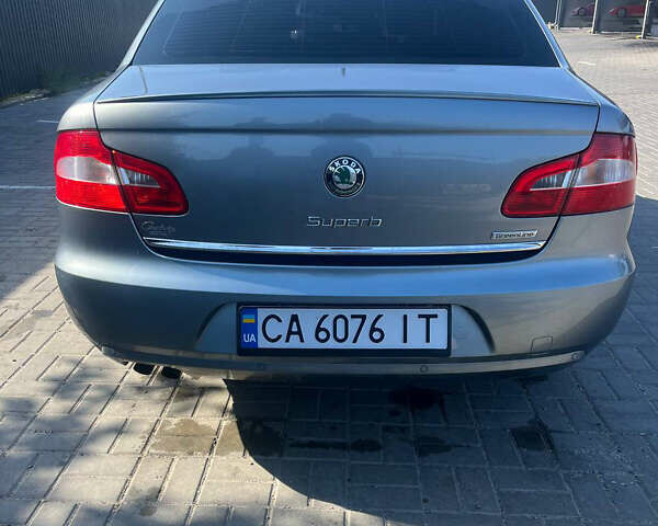 Шкода Суперб 2012 в Черкассах на Automoto.ua Шкода Суперб, объемом двигателя 1.6 л и пробегом 256 тыс. км за 9700 $, фото 5 на Automoto.ua