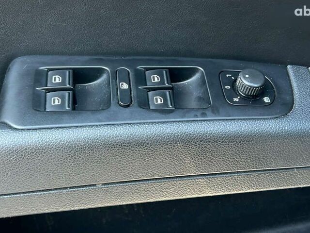 Шкода Суперб, об'ємом двигуна 1.6 л та пробігом 183 тис. км за 7999 $, фото 22 на Automoto.ua