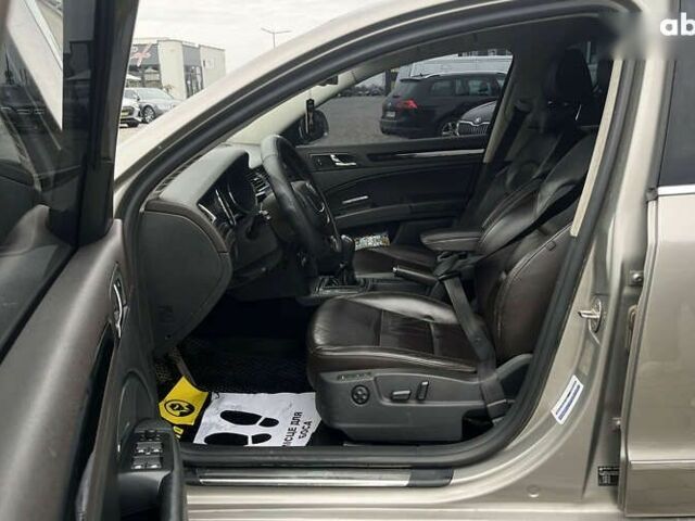 Шкода Суперб, объемом двигателя 2 л и пробегом 269 тыс. км за 10700 $, фото 9 на Automoto.ua