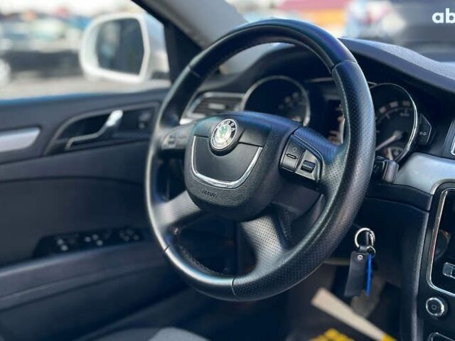 Шкода Суперб, объемом двигателя 2 л и пробегом 254 тыс. км за 9200 $, фото 15 на Automoto.ua