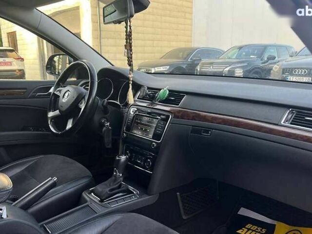 Шкода Суперб, объемом двигателя 1.8 л и пробегом 190 тыс. км за 11000 $, фото 18 на Automoto.ua