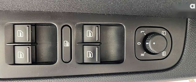 Шкода Суперб, объемом двигателя 2 л и пробегом 252 тыс. км за 10450 $, фото 4 на Automoto.ua