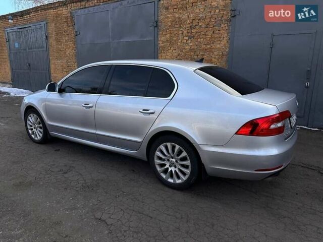 Шкода Суперб, объемом двигателя 2 л и пробегом 300 тыс. км за 13400 $, фото 2 на Automoto.ua