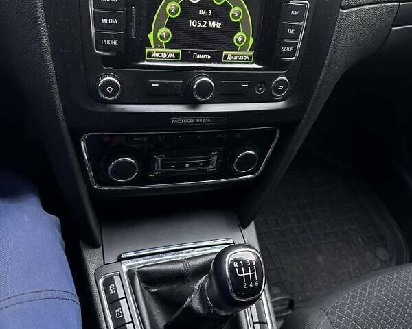 Шкода Суперб, объемом двигателя 2 л и пробегом 300 тыс. км за 13400 $, фото 6 на Automoto.ua