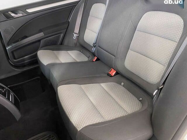 Шкода Суперб, объемом двигателя 2 л и пробегом 252 тыс. км за 10450 $, фото 10 на Automoto.ua