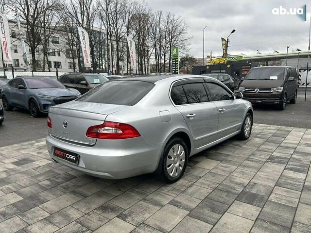 Шкода Суперб, объемом двигателя 1.8 л и пробегом 292 тыс. км за 9200 $, фото 9 на Automoto.ua