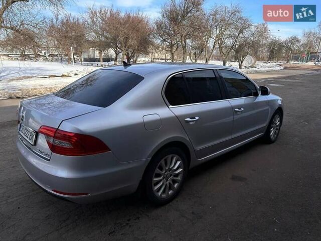 Шкода Суперб, объемом двигателя 2 л и пробегом 300 тыс. км за 13400 $, фото 4 на Automoto.ua