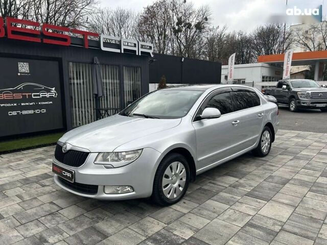 Шкода Суперб, объемом двигателя 1.8 л и пробегом 292 тыс. км за 9200 $, фото 1 на Automoto.ua
