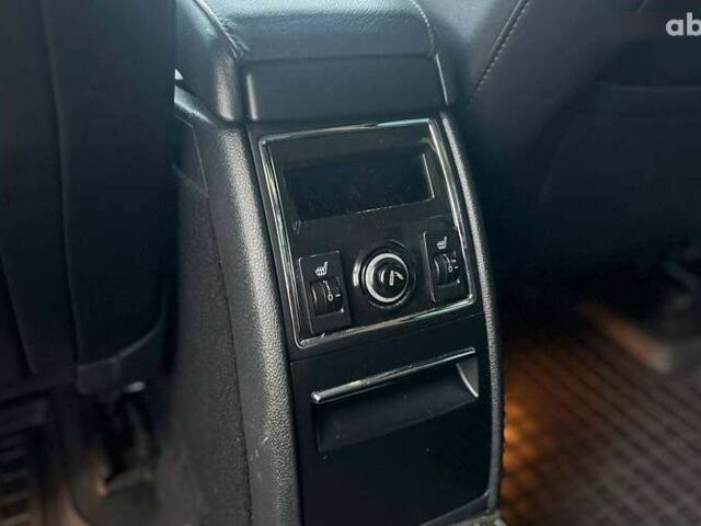 Шкода Суперб, объемом двигателя 1.8 л и пробегом 190 тыс. км за 11000 $, фото 25 на Automoto.ua