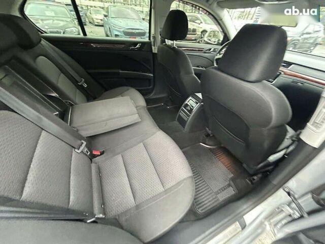 Шкода Суперб, объемом двигателя 1.8 л и пробегом 292 тыс. км за 9200 $, фото 24 на Automoto.ua