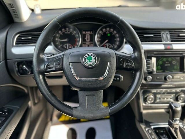 Шкода Суперб, об'ємом двигуна 2 л та пробігом 260 тис. км за 10400 $, фото 13 на Automoto.ua