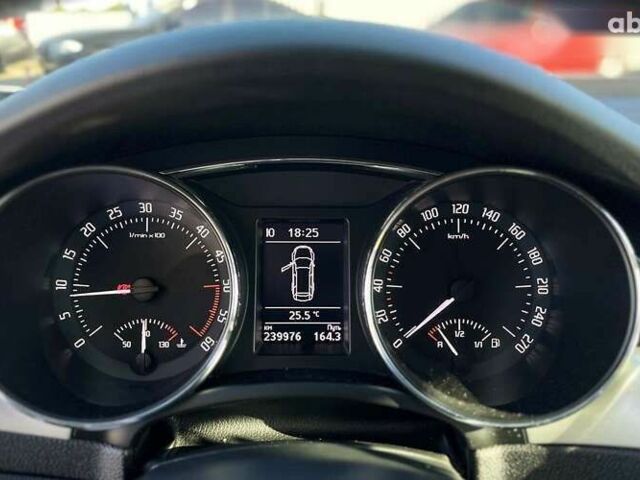 Шкода Суперб, об'ємом двигуна 2 л та пробігом 311 тис. км за 10300 $, фото 13 на Automoto.ua