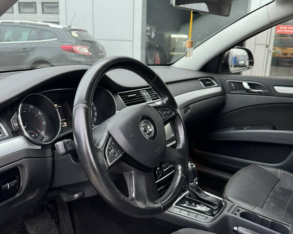 Шкода Суперб, объемом двигателя 1.8 л и пробегом 218 тыс. км за 10200 $, фото 7 на Automoto.ua