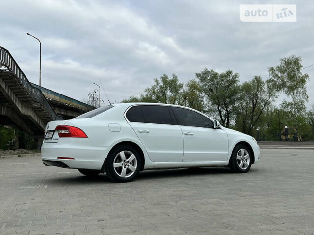 Шкода Суперб, объемом двигателя 2 л и пробегом 284 тыс. км за 12799 $, фото 69 на Automoto.ua