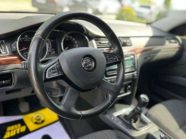 Шкода Суперб, объемом двигателя 1.8 л и пробегом 92 тыс. км за 14300 $, фото 15 на Automoto.ua
