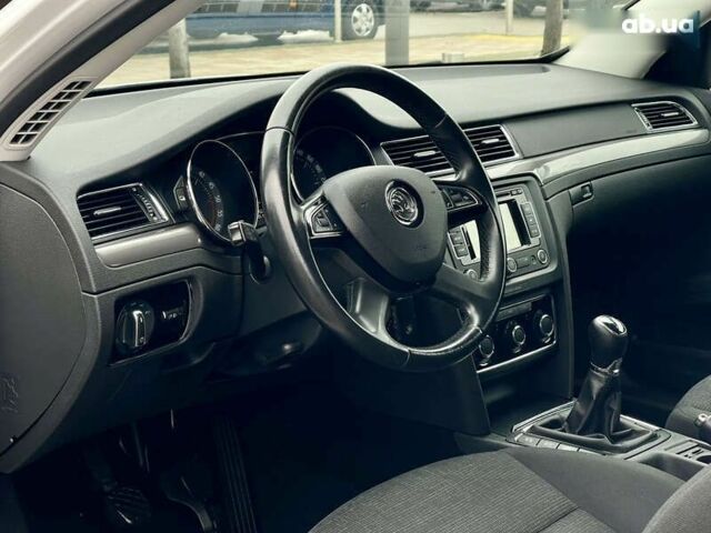 Шкода Суперб, объемом двигателя 2 л и пробегом 273 тыс. км за 12300 $, фото 18 на Automoto.ua