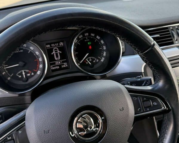 Шкода Суперб, об'ємом двигуна 2 л та пробігом 193 тис. км за 14500 $, фото 24 на Automoto.ua