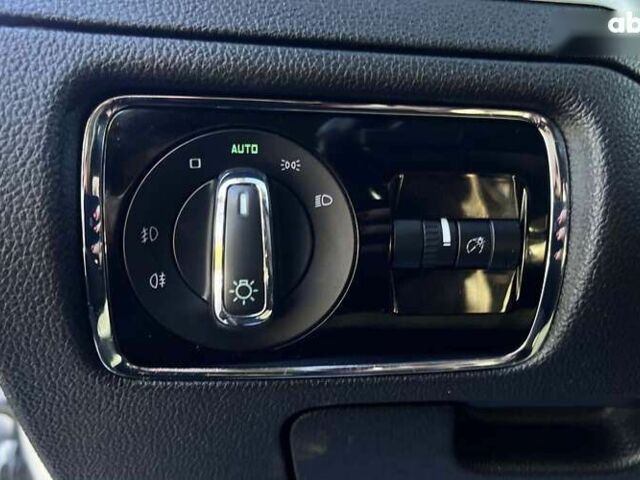 Шкода Суперб, об'ємом двигуна 2 л та пробігом 311 тис. км за 10300 $, фото 12 на Automoto.ua