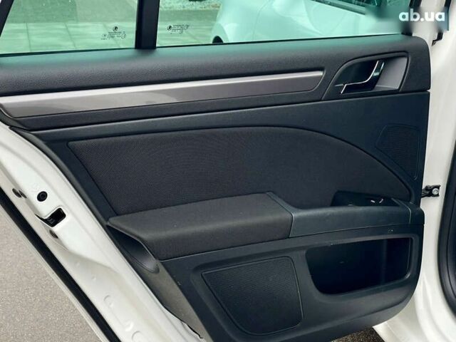 Шкода Суперб, объемом двигателя 2 л и пробегом 273 тыс. км за 12300 $, фото 22 на Automoto.ua