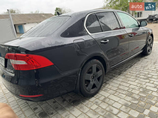 Шкода Суперб, объемом двигателя 1.8 л и пробегом 250 тыс. км за 11500 $, фото 4 на Automoto.ua
