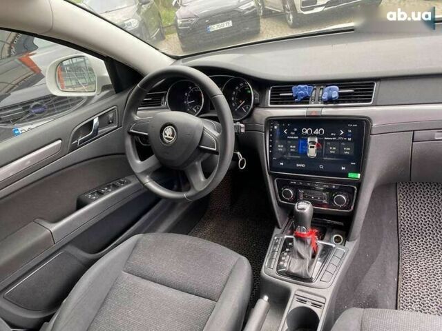 Шкода Суперб, об'ємом двигуна 1.8 л та пробігом 113 тис. км за 10600 $, фото 8 на Automoto.ua