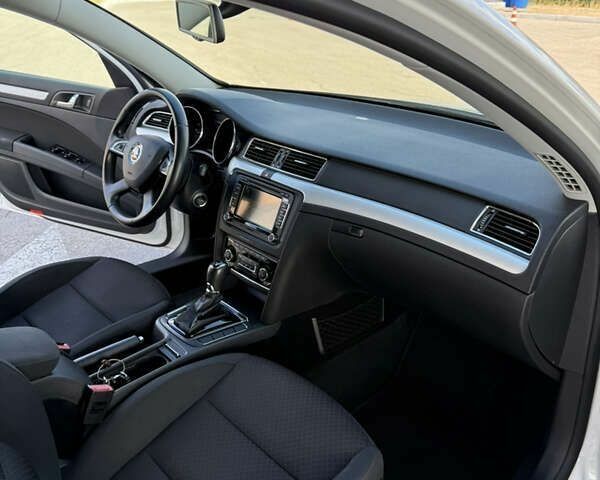 Шкода Суперб, об'ємом двигуна 2 л та пробігом 193 тис. км за 14500 $, фото 29 на Automoto.ua