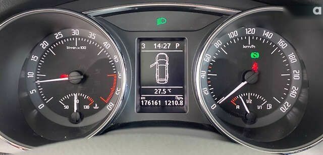 Шкода Суперб, объемом двигателя 1.6 л и пробегом 176 тыс. км за 14650 $, фото 19 на Automoto.ua