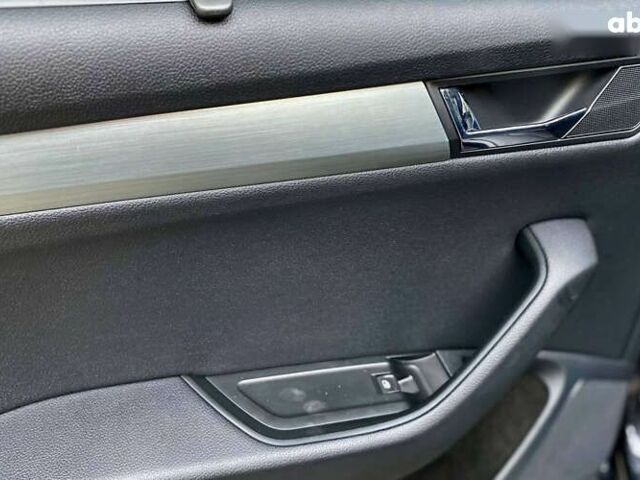 Шкода Суперб, об'ємом двигуна 2 л та пробігом 250 тис. км за 18700 $, фото 23 на Automoto.ua