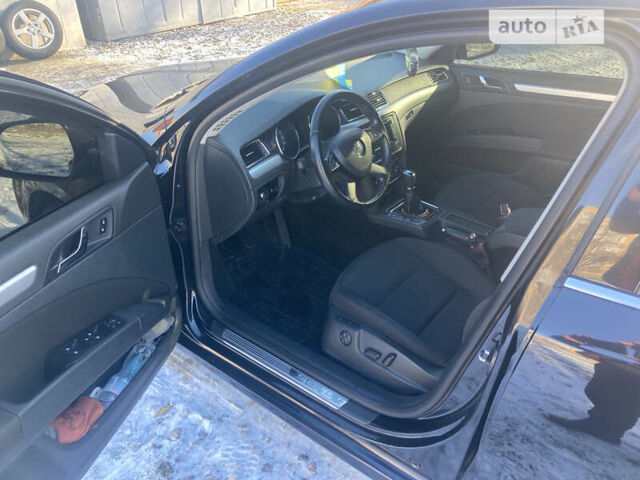 Шкода Суперб, объемом двигателя 1.6 л и пробегом 208 тыс. км за 12000 $, фото 5 на Automoto.ua