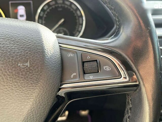 Шкода Суперб, объемом двигателя 2 л и пробегом 274 тыс. км за 17100 $, фото 14 на Automoto.ua