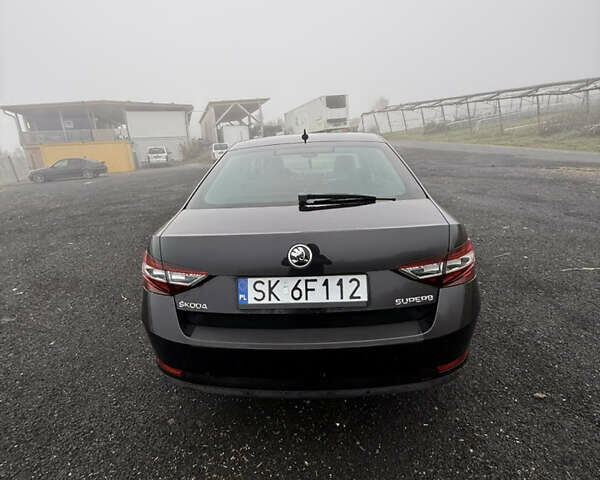 Шкода Суперб, об'ємом двигуна 1.97 л та пробігом 185 тис. км за 19275 $, фото 13 на Automoto.ua