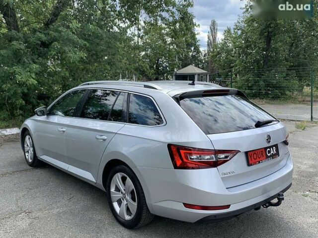 Шкода Суперб, об'ємом двигуна 2 л та пробігом 298 тис. км за 13600 $, фото 16 на Automoto.ua