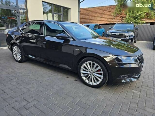 Шкода Суперб, объемом двигателя 2 л и пробегом 193 тыс. км за 19999 $, фото 12 на Automoto.ua