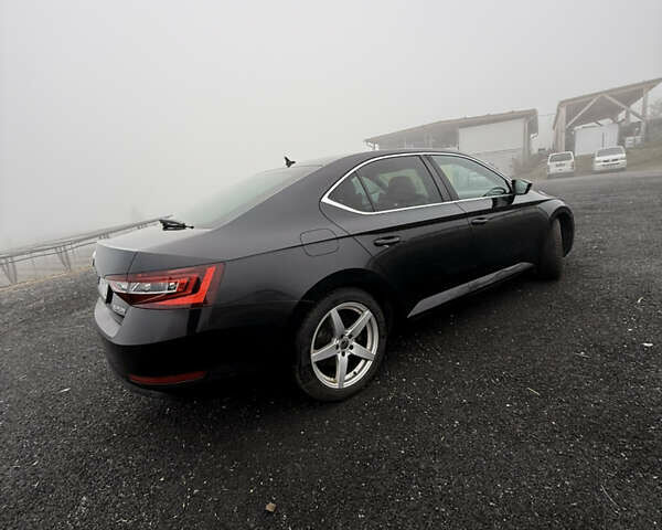 Шкода Суперб, об'ємом двигуна 1.97 л та пробігом 185 тис. км за 19275 $, фото 17 на Automoto.ua