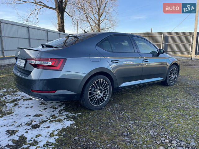 Шкода Суперб, объемом двигателя 1.97 л и пробегом 305 тыс. км за 19600 $, фото 7 на Automoto.ua