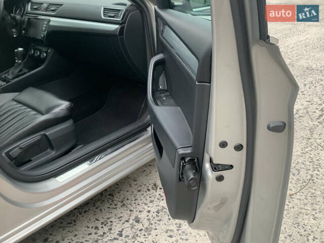 Шкода Суперб, объемом двигателя 2 л и пробегом 279 тыс. км за 18900 $, фото 31 на Automoto.ua
