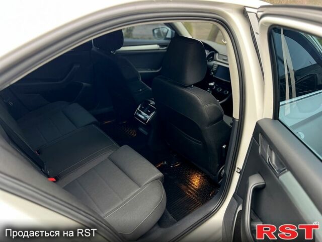 Шкода Суперб, об'ємом двигуна 1.8 л та пробігом 120 тис. км за 14000 $, фото 10 на Automoto.ua