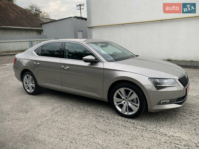 Шкода Суперб, объемом двигателя 2 л и пробегом 279 тыс. км за 18900 $, фото 6 на Automoto.ua