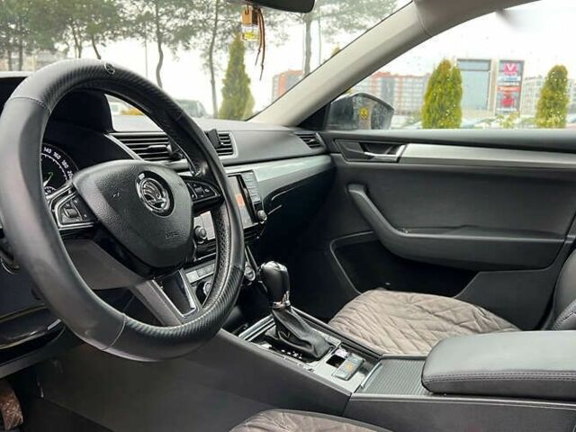 Шкода Суперб, объемом двигателя 2 л и пробегом 280 тыс. км за 16700 $, фото 9 на Automoto.ua