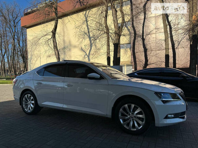 Шкода Суперб, об'ємом двигуна 1.98 л та пробігом 110 тис. км за 24000 $, фото 5 на Automoto.ua