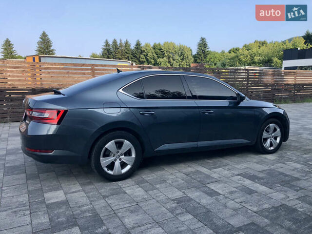 Шкода Суперб, объемом двигателя 1.97 л и пробегом 327 тыс. км за 15800 $, фото 16 на Automoto.ua