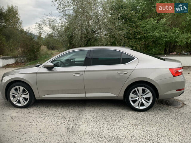 Шкода Суперб, объемом двигателя 2 л и пробегом 279 тыс. км за 18900 $, фото 13 на Automoto.ua