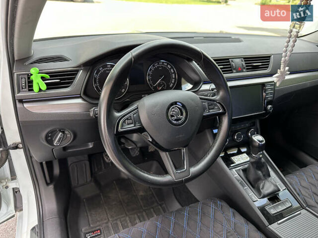 Шкода Суперб, объемом двигателя 1.8 л и пробегом 140 тыс. км за 23000 $, фото 37 на Automoto.ua