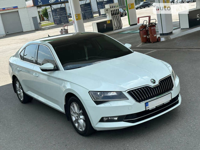 Шкода Суперб, объемом двигателя 1.8 л и пробегом 140 тыс. км за 23000 $, фото 3 на Automoto.ua