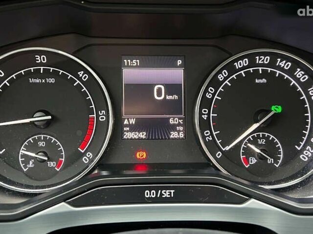 Шкода Суперб, объемом двигателя 2 л и пробегом 280 тыс. км за 16700 $, фото 14 на Automoto.ua