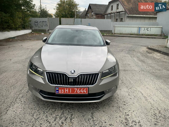 Шкода Суперб, объемом двигателя 2 л и пробегом 279 тыс. км за 18900 $, фото 4 на Automoto.ua